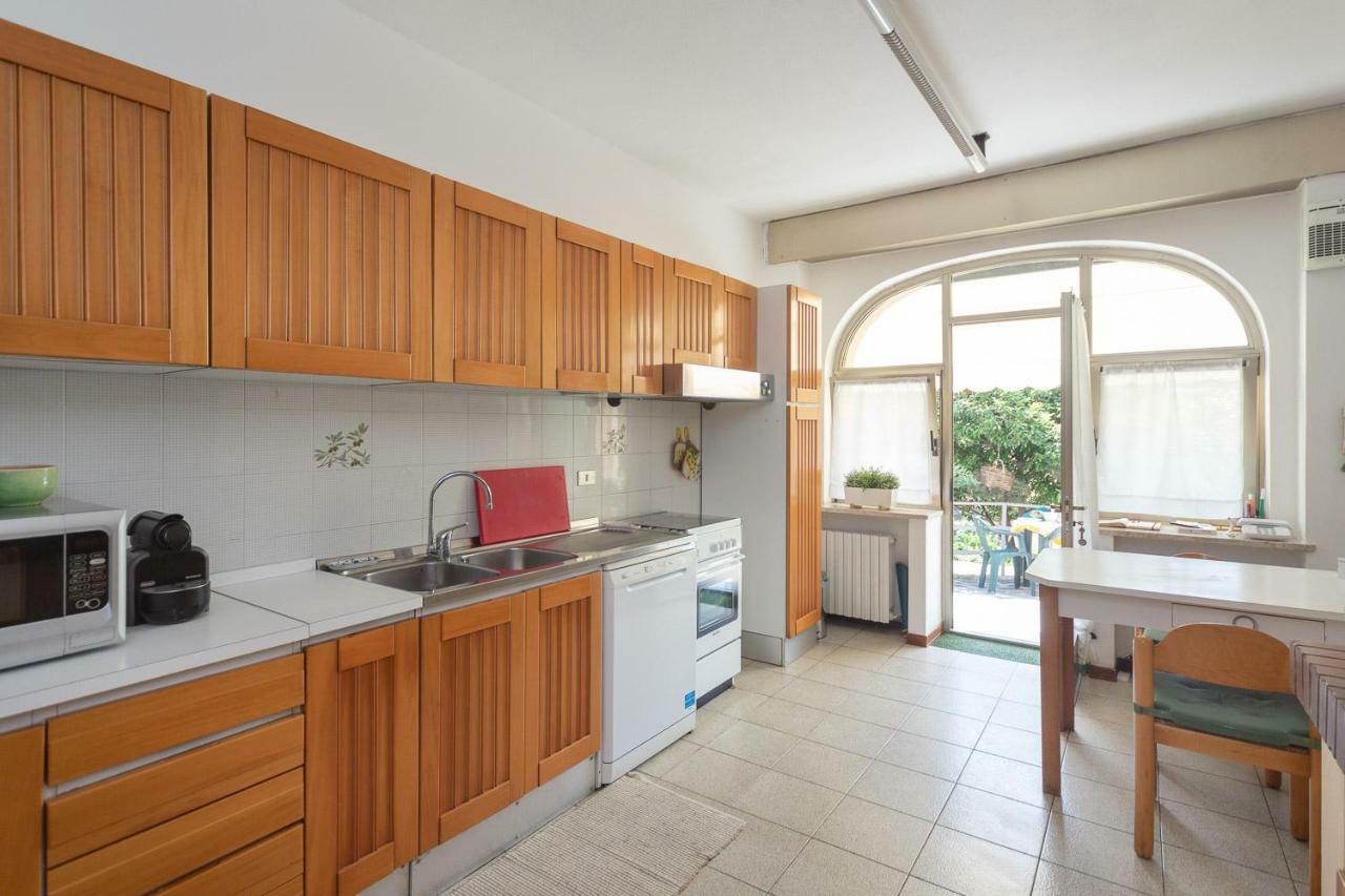 Apartment Villa Bruna Рапало Екстериор снимка